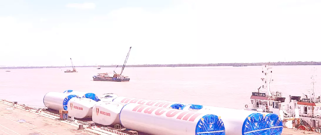 ETI/EIC thực hiện công việc giám sát an toàn hàng hải cho dự án Nhà máy Điện gió Hòa Bình 5 tại Bạc Liêu.