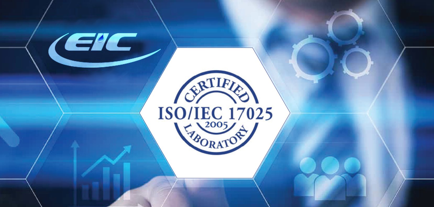 Hình ảnh logo EIC và biểu tượng ISO/ IEC 17025:2005 giới thiệu dịch vụ phân tích thử nghiệm của công ty Cổ phần Giám Định Năng Lượng Việt Nam (EIC).